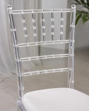 Cadeira Tiffany Cristal Transparente com Assento Estofado Branco - Imagem 5